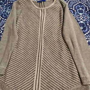 Apt 9 gray and cream size M sweater